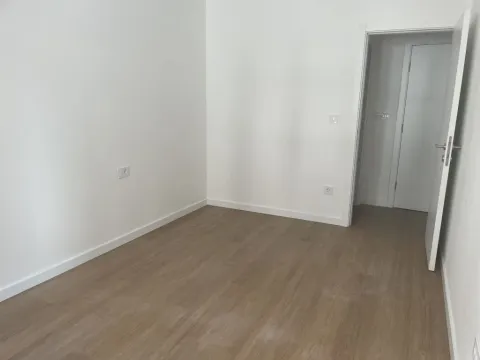 Prodaja, trosoban stan, 74m², Autokomanda, Voždovac Sve Podlokacije - image 2