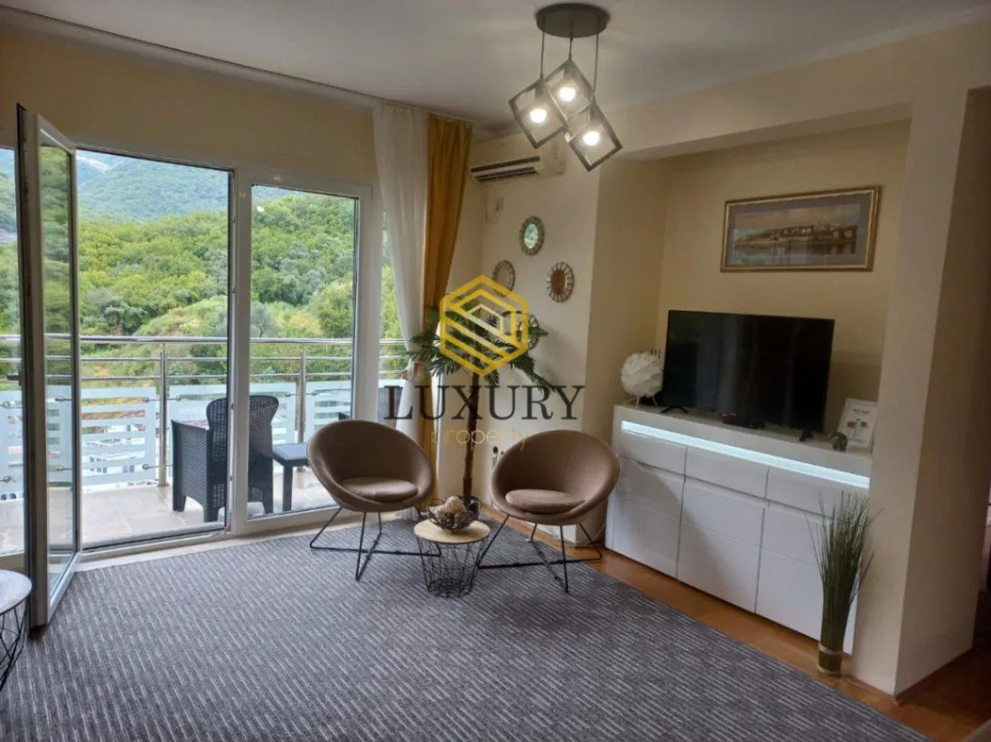 Rent, apartment, 81m², Bečići, Budva