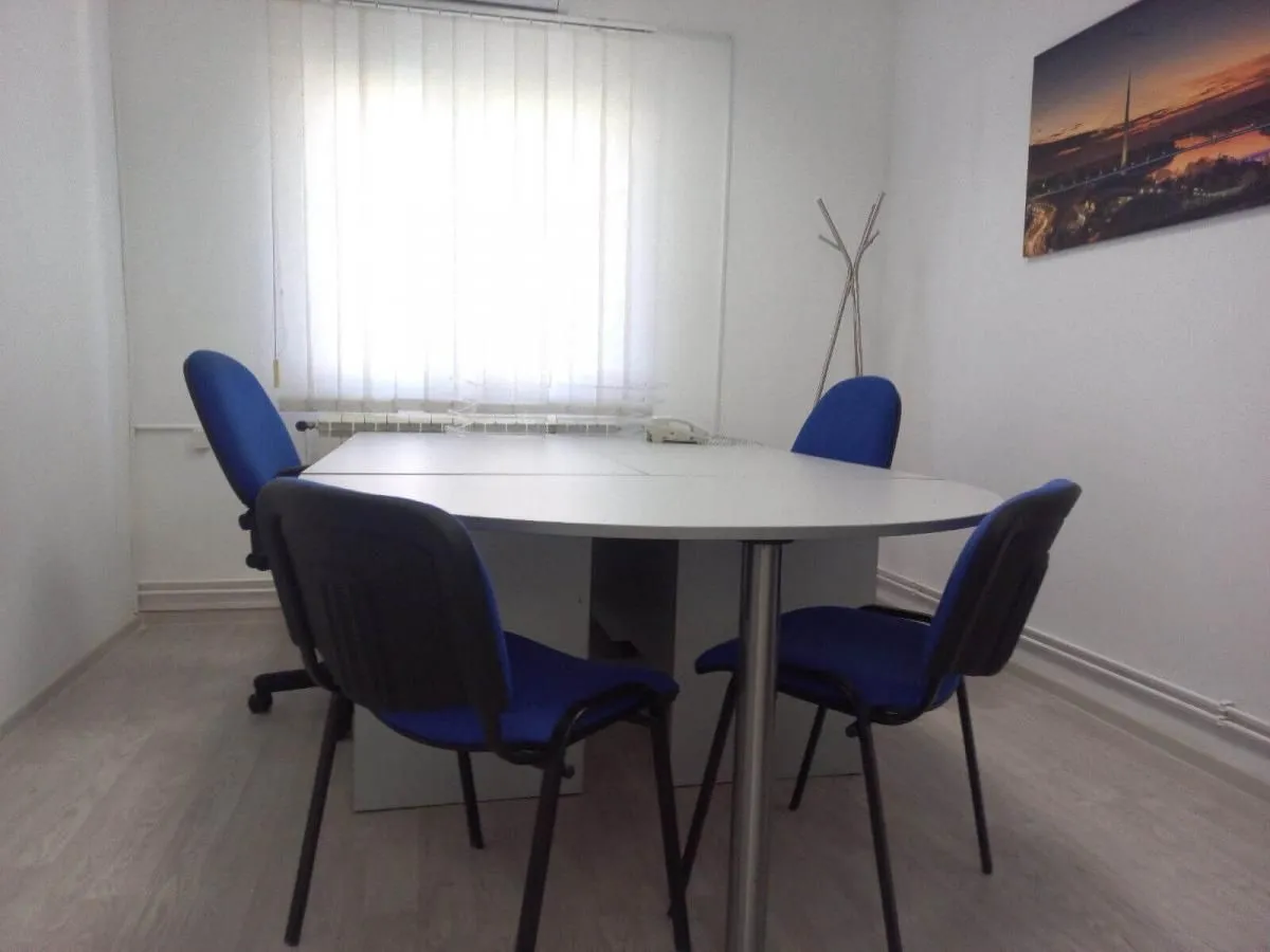 Rent, office space, 120m², Mali Mokri Lug, Zvezdara Sve Podlokacije