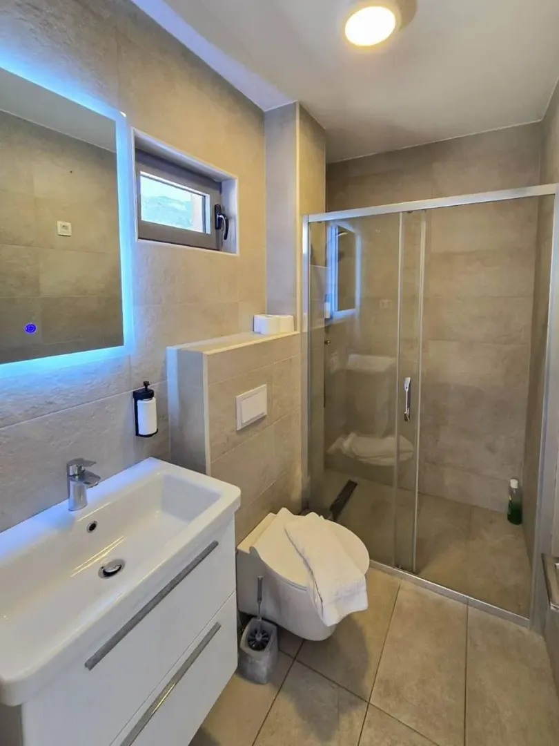 Prodaja, dvosoban stan, 41m², Kavač, Kotor