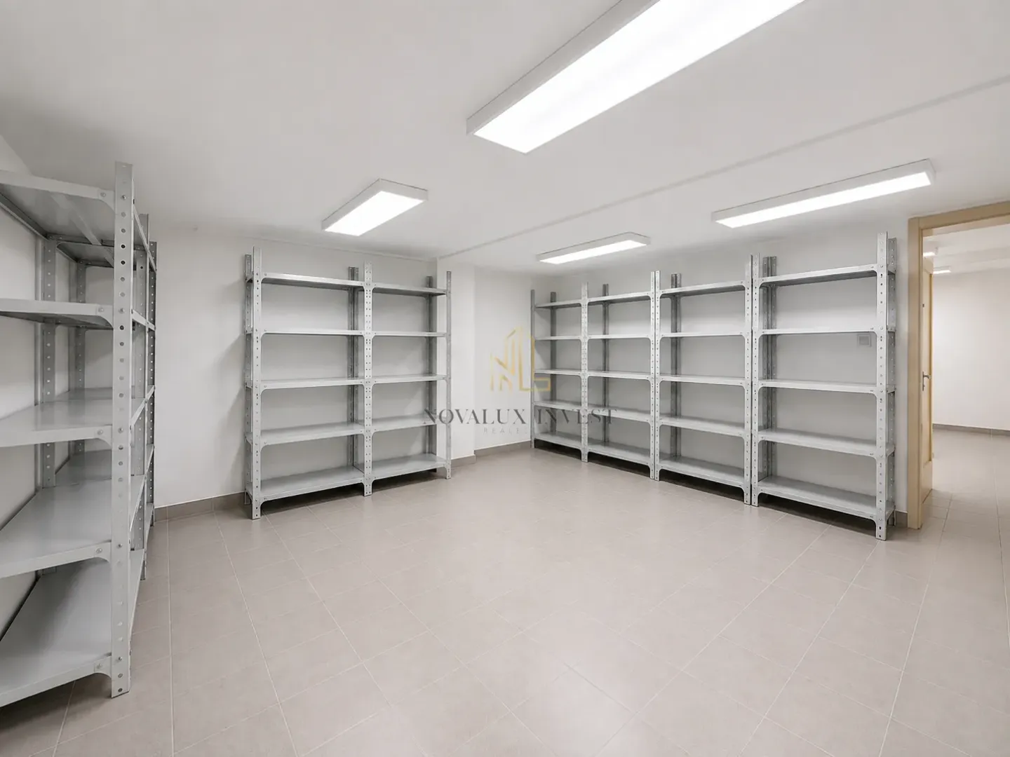 Rent, office space, 200m², Centar, Podgorica