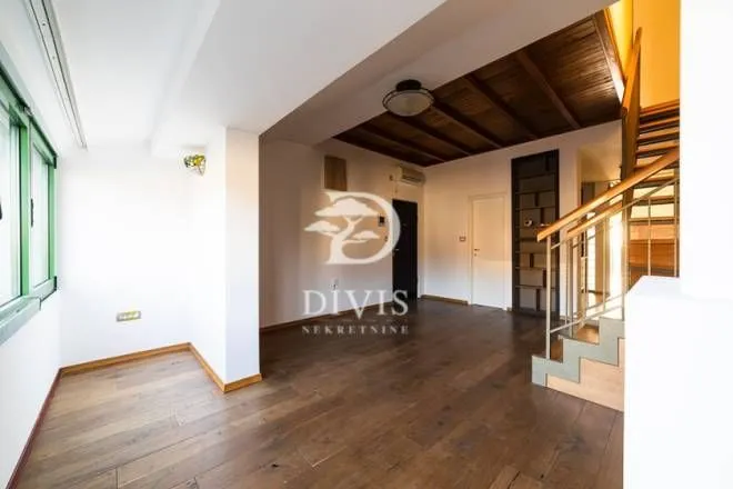 Prodaja, četvorosoban stan, 136m², Beograd Na Vodi, Beograd