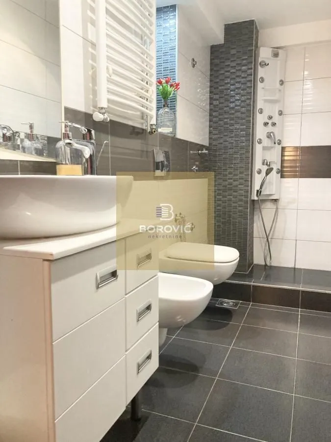 Sale, two bedroom apartment, 58m², Autokomanda, Voždovac Sve Podlokacije