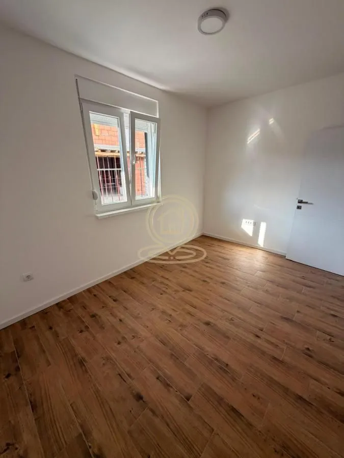 Sale, one bedroom apartment, 38m², Vidovdansko naselje, Novi Sad Sve Podlokacije