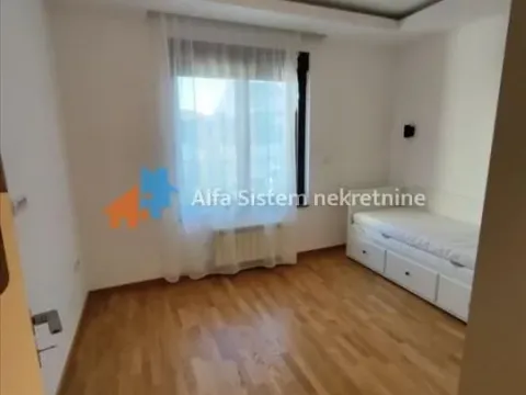 Izdavanje, trosoban stan, 74m², Lekino Brdo, Voždovac Sve Podlokacije - image 12