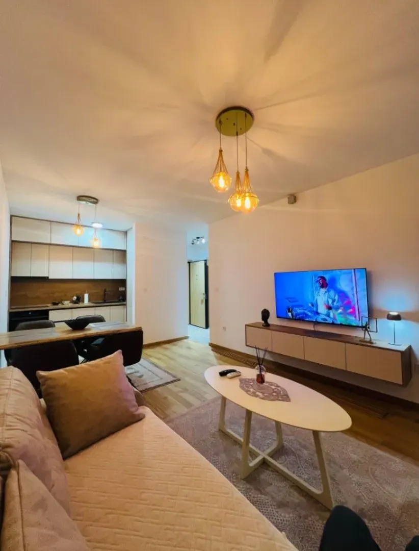 Izdavanje, jednosoban stan, 45m², City Kvart, Podgorica