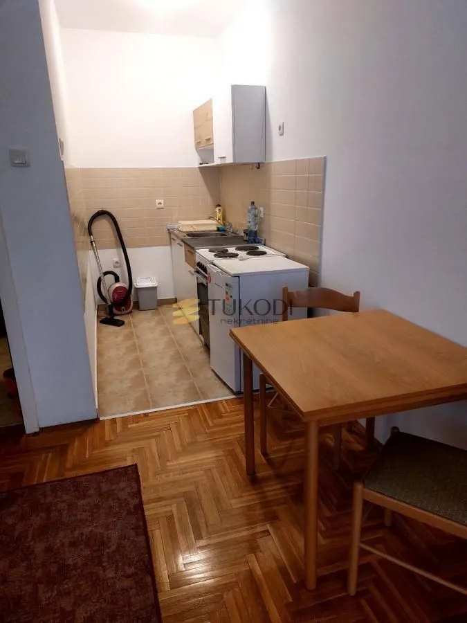 Rent, studio apartment, 30m², Bulevar Evrope, Novi Sad Sve Podlokacije