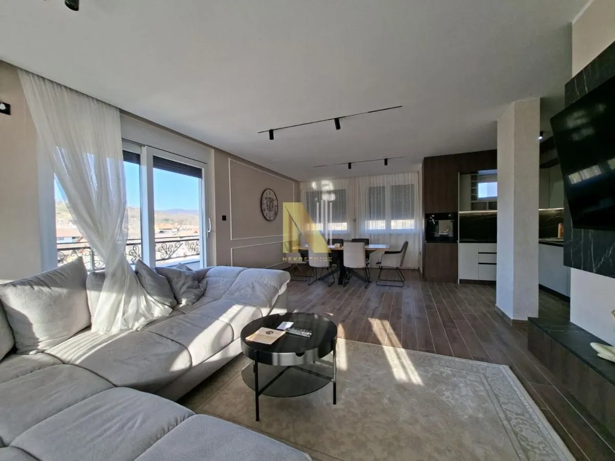 Prodaja, trosoban stan, 97m², Banja Vrdnik, Irig