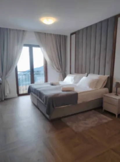 Izdavanje, kuća, 300m², Lapčići, Budva