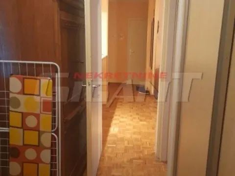 Izdavanje, trosoban stan, 87m², Banjica, Voždovac Sve Podlokacije - image 7