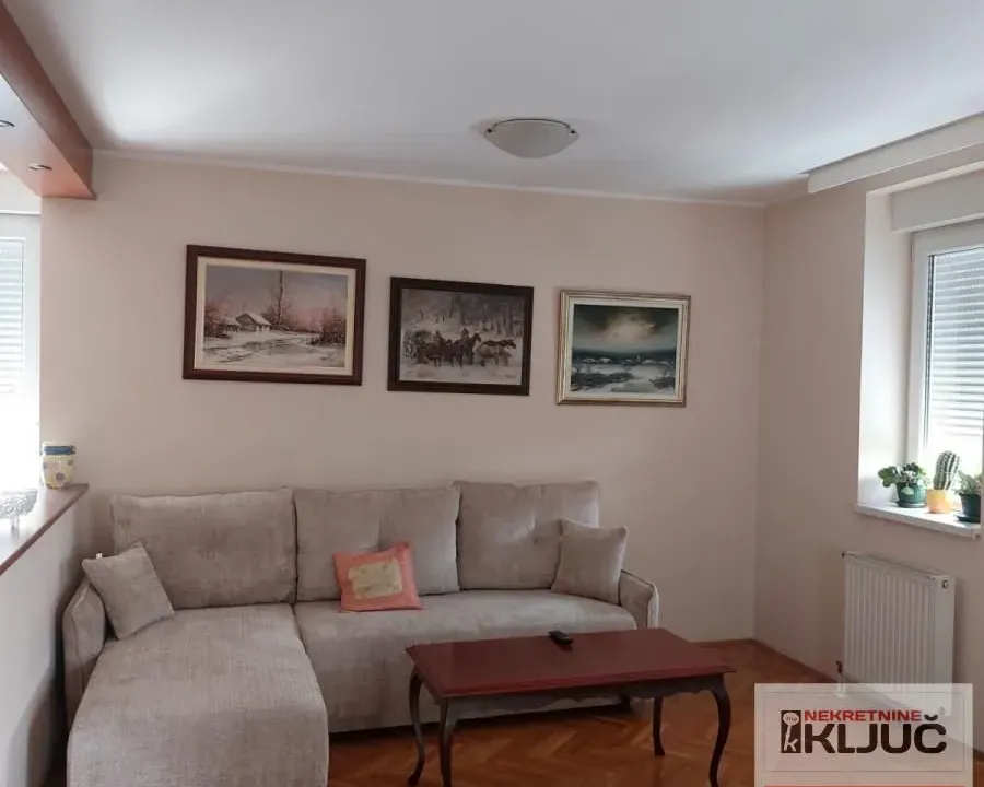 Izdavanje, dvosoban stan, 58m², Novo naselje, Novi Sad