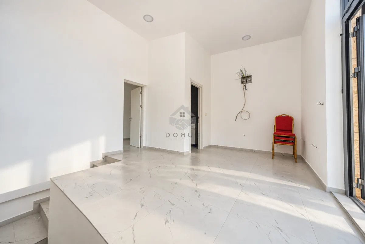 Rent, office space, 100m², Dalmatinska ulica, Podgorica