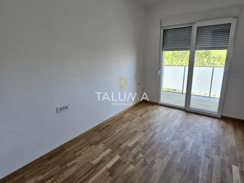 Sale, one bedroom apartment, 35m², Zagorič, Podgorica - image 4