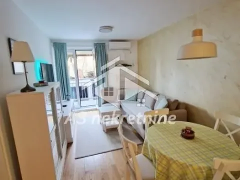 Rent, two bedroom apartment, 55m², Savski Venac, Beograd - image 3