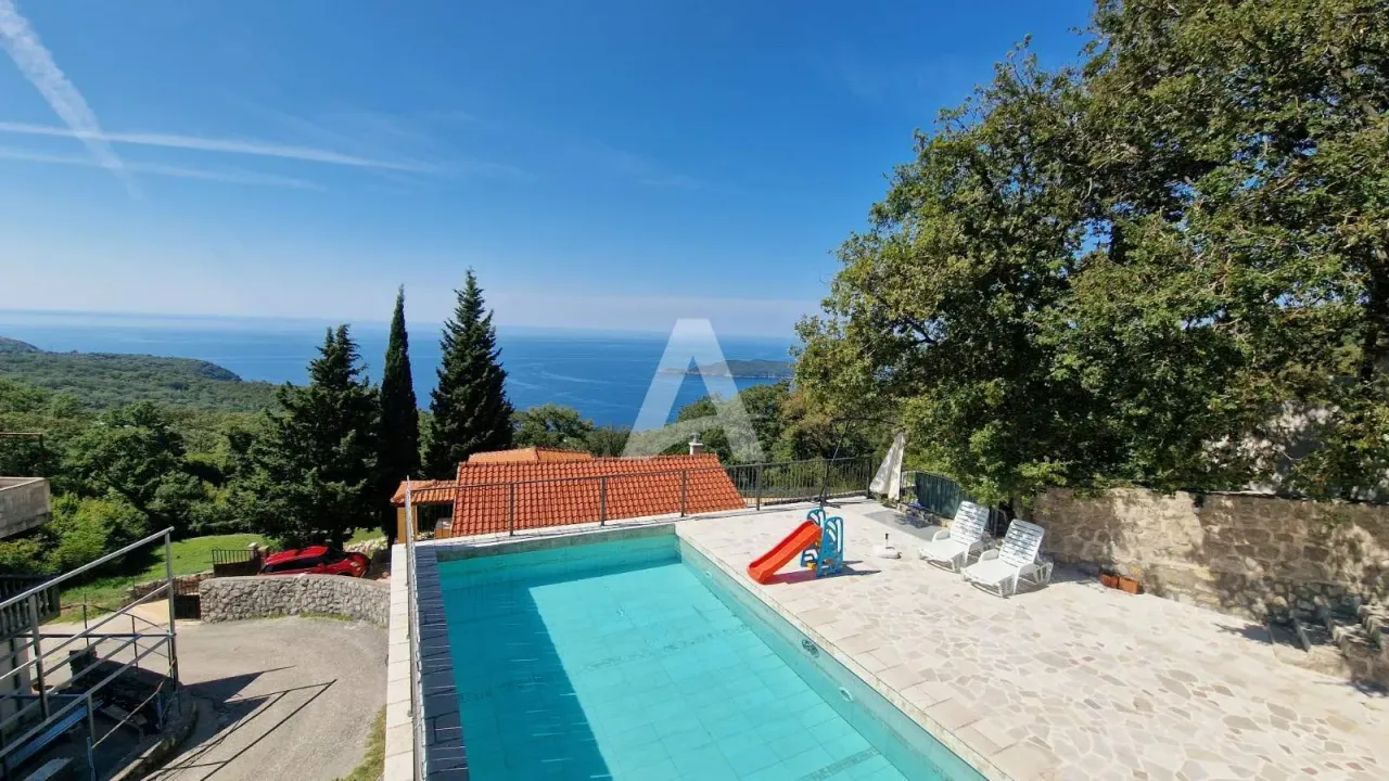 Sale, house, 420m², Kuljače, Budva