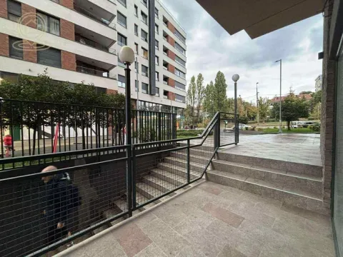 Izdavanje, poslovni prostor, 115m², Bul Kralja Aleksandra, Zvezdara Sve Podlokacije - image 13