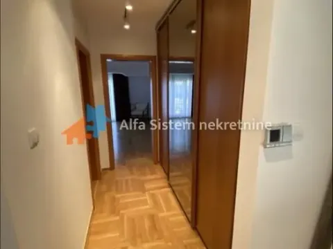 Rent, house, 280m², Savski Venac, Beograd - image 38