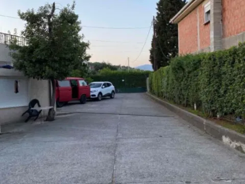 Izdavanje, poslovni prostor, 150m², Centar, Podgorica - image 6