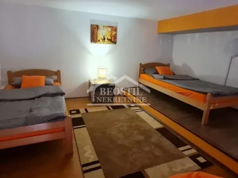 Prodaja, trosoban stan, 39m², Centar, Čajetina - image 11