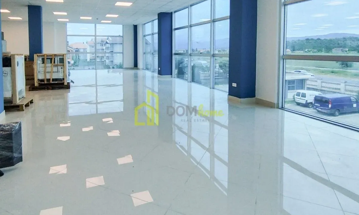Rent, office space, 660m², Tuzi, Podgorica