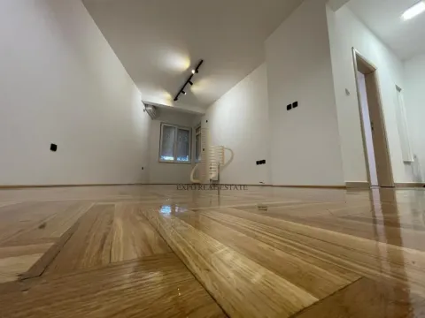 Prodaja, dvosoban stan, 50m², Bulevar Evrope, Novi Sad Sve Podlokacije - image 4