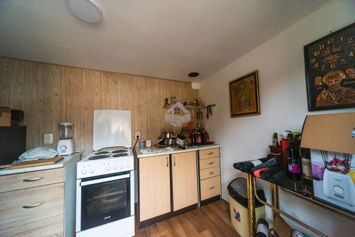 Prodaja, kuća, 83m², Tološi, Podgorica