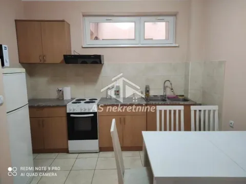 Izdavanje, trosoban stan, 80m², Lion, Zvezdara Sve Podlokacije - image 6