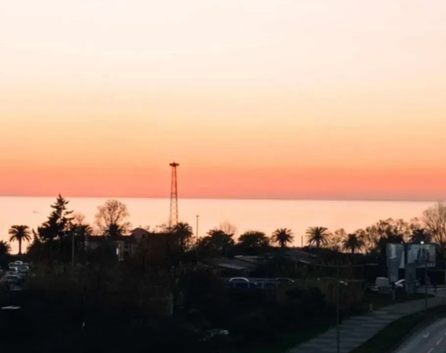 Izdavanje, jednosoban stan, 50m², Centar, Bar