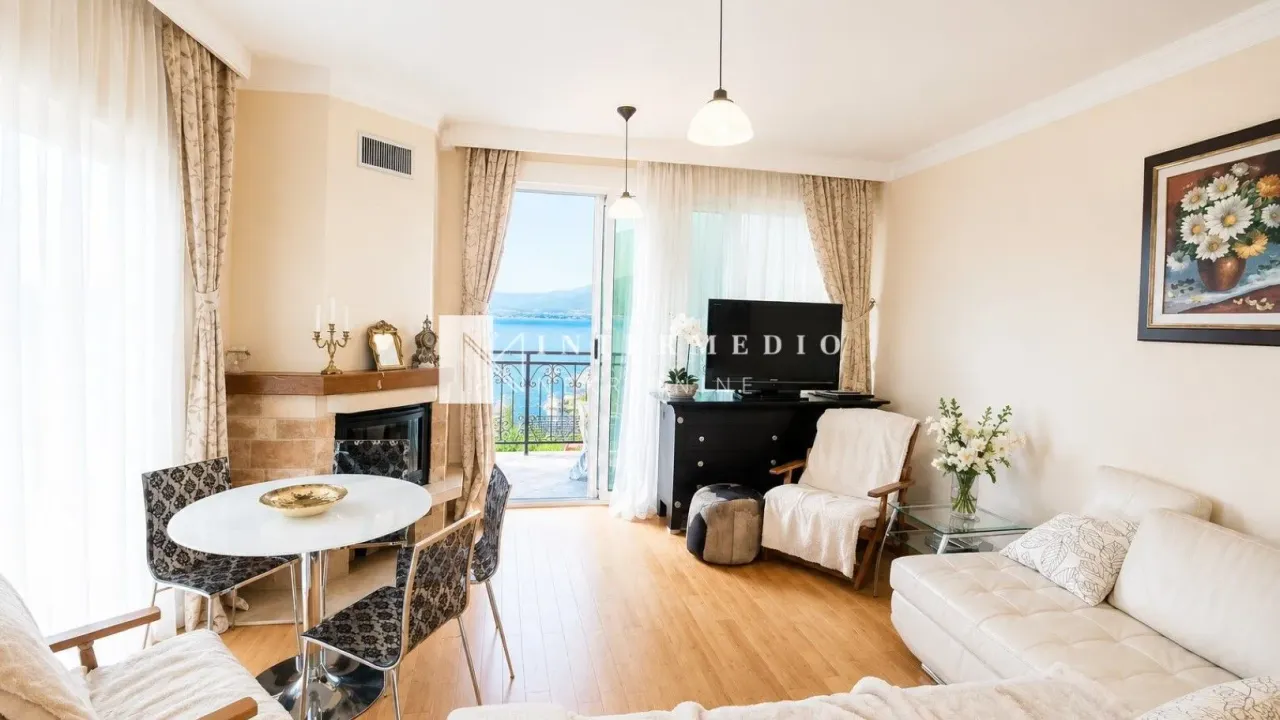 Sale, one bedroom apartment, 55m², Đenovići, Herceg Novi