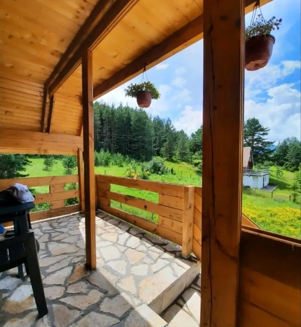 Prodaja, kuća, 207m², Borje, Žabljak
