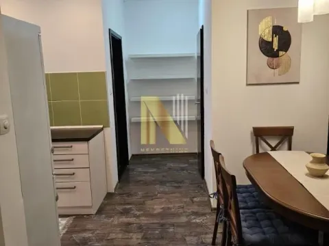 Izdavanje, dvosoban stan, 60m², Centar, Novi Sad - image 16