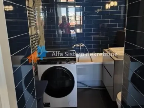 Rent, four bedroom apartment, 95m², Stari Grad, Beograd - image 25