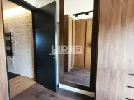 Izdavanje, četvorosoban stan, 200m², Kalenić Pijaca, Vračar Sve Podlokacije - image 12