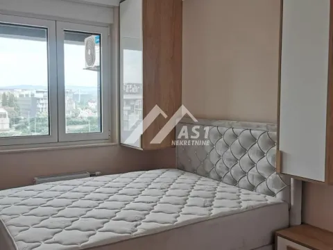 Izdavanje, dvosoban stan, 45m², Centar, Novi Sad - image 5