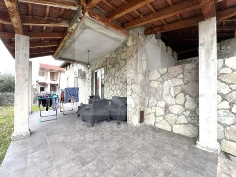 Izdavanje, kuća, 137m², Murtovina, Podgorica - image 18