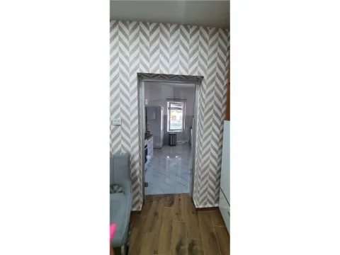 Prodaja, kuća, 250m², Niš, Srbija - image 8