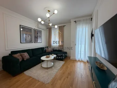 Izdavanje, jednosoban stan, 45m², City Kej, Podgorica - image 8