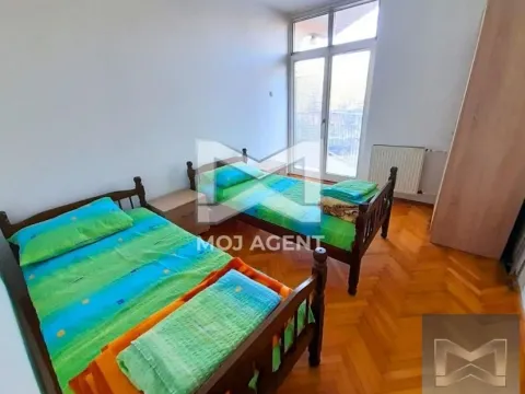 Prodaja, trosoban stan, 81m², Niš, Srbija - image 6