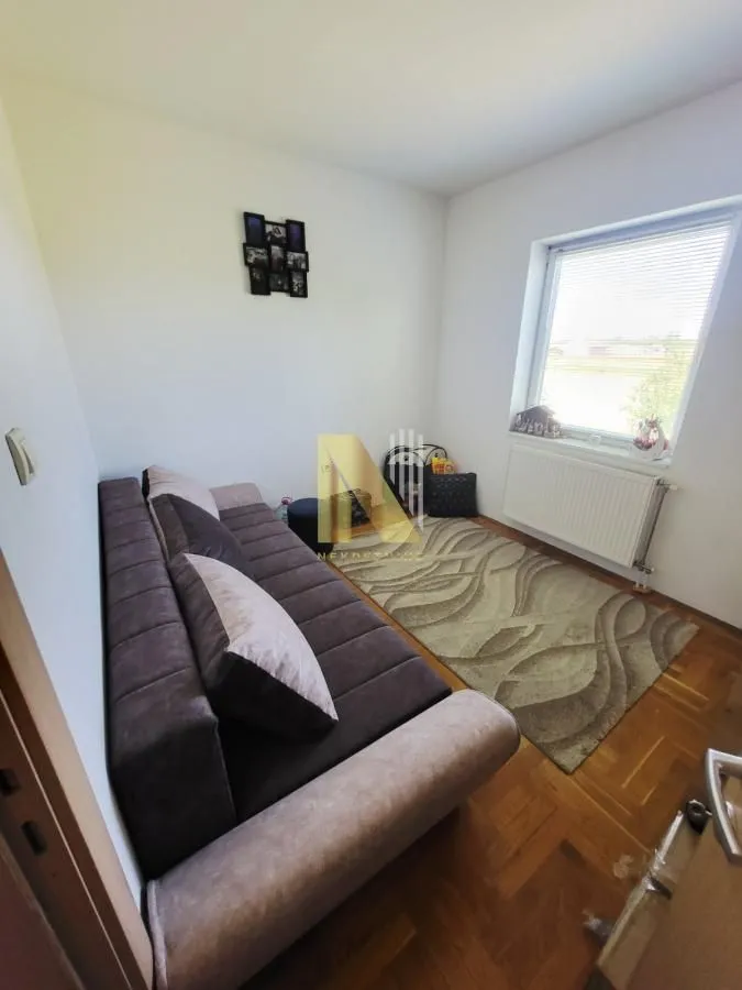 Prodaja, kuća, 119m², Rumenka, Novi Sad Sve Podlokacije