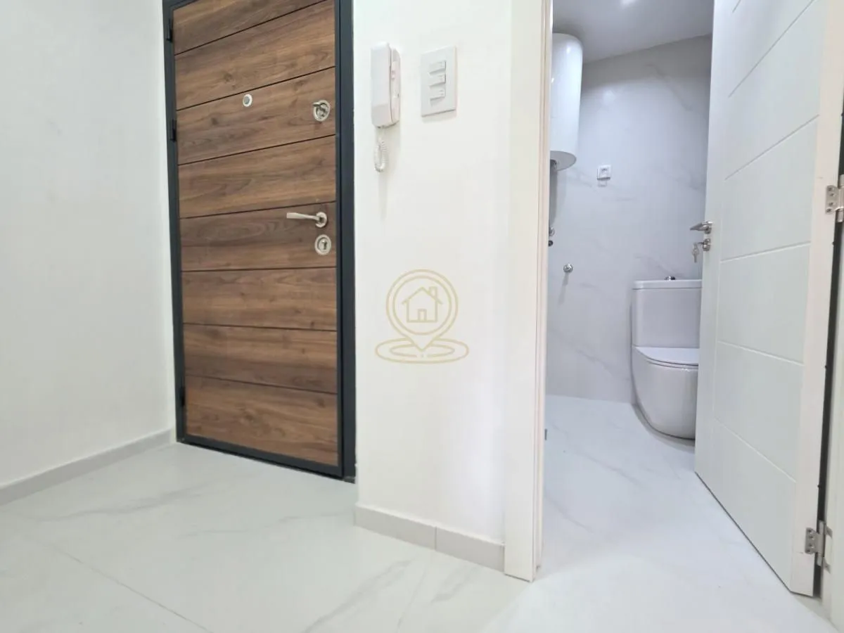 Prodaja, jednosoban stan, 40m², Sajmište, Novi Sad
