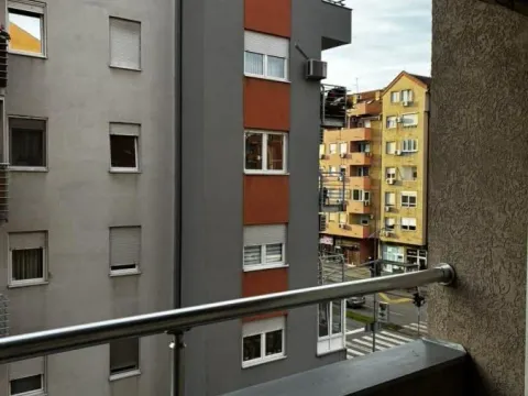 Izdavanje, garsonjera, 24m², Nova Detelinara, Novi Sad Sve Podlokacije - image 9