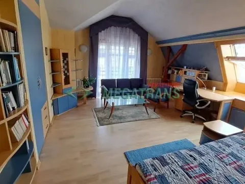 Izdavanje, stan, 260m², Novi Sad Sve Podlokacije, Novi Sad - image 4