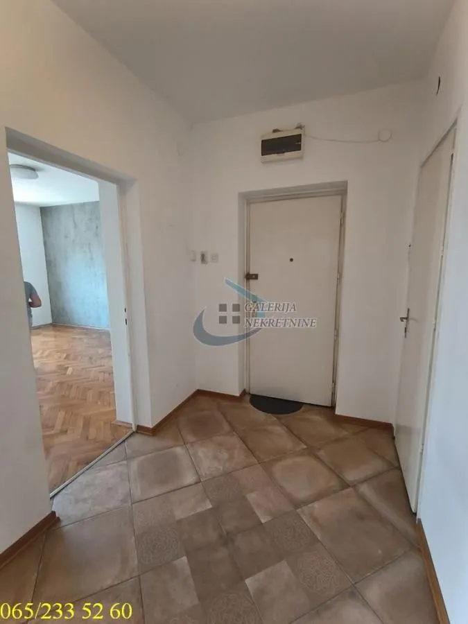 Sale, two bedroom apartment, 68m², Stari Grad, Beograd