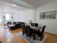 Izdavanje, trosoban stan, 88m², Kalenić Pijaca, Vračar Sve Podlokacije - image 2