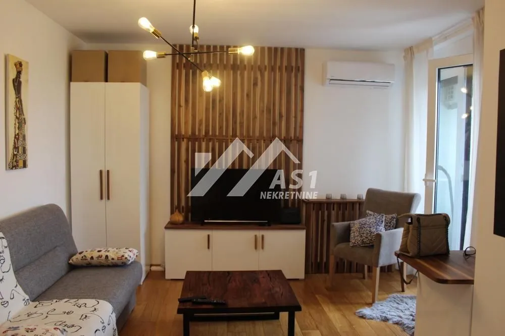 Rent, apartment, 27m², Grbavica, Novi Sad Sve Podlokacije