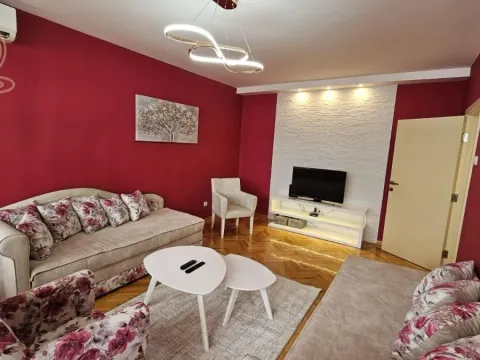 Rent, two bedroom apartment, 66m², Novi Beograd Blok 45, Novi Beograd Sve Podlokacije - image 2