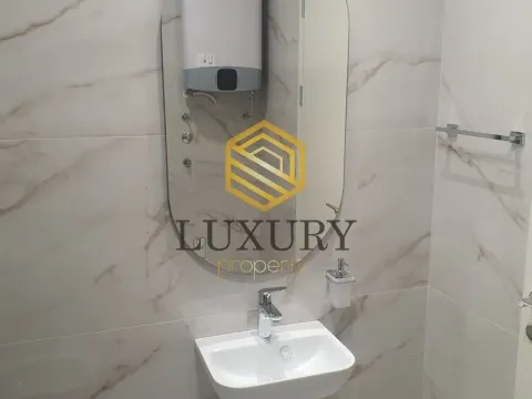 Izdavanje, dvosoban stan, 84m², Kod Capital Plaze, Podgorica - image 7