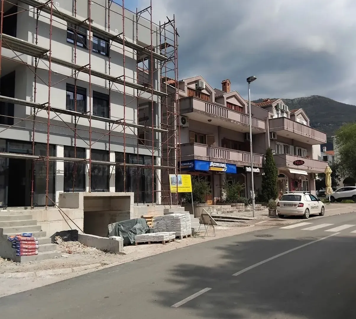 Rent, office space, 39m², Seljanovo, Tivat