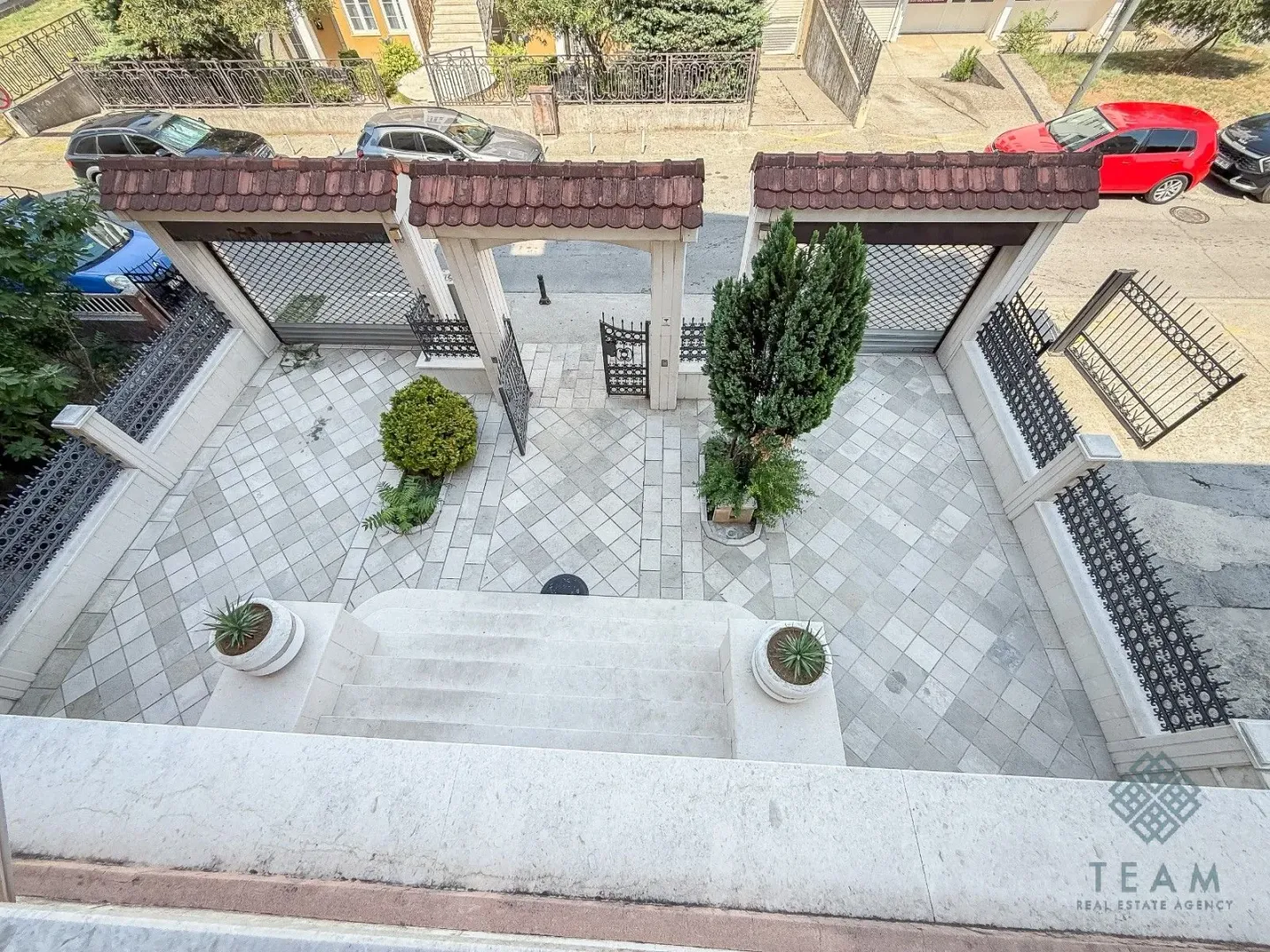 Rent, office space, 150m², Stara Varoš, Podgorica