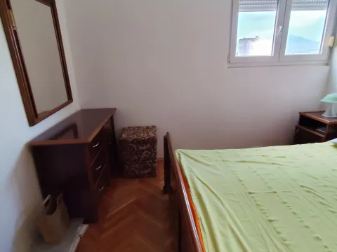 Izdavanje, jednosoban stan, 58m², Centar, Podgorica - image 12